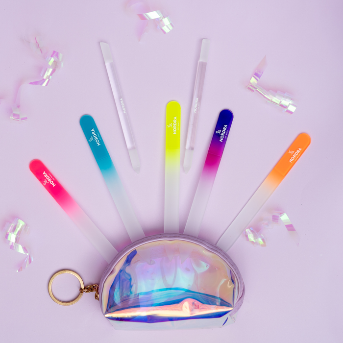 UÑAS